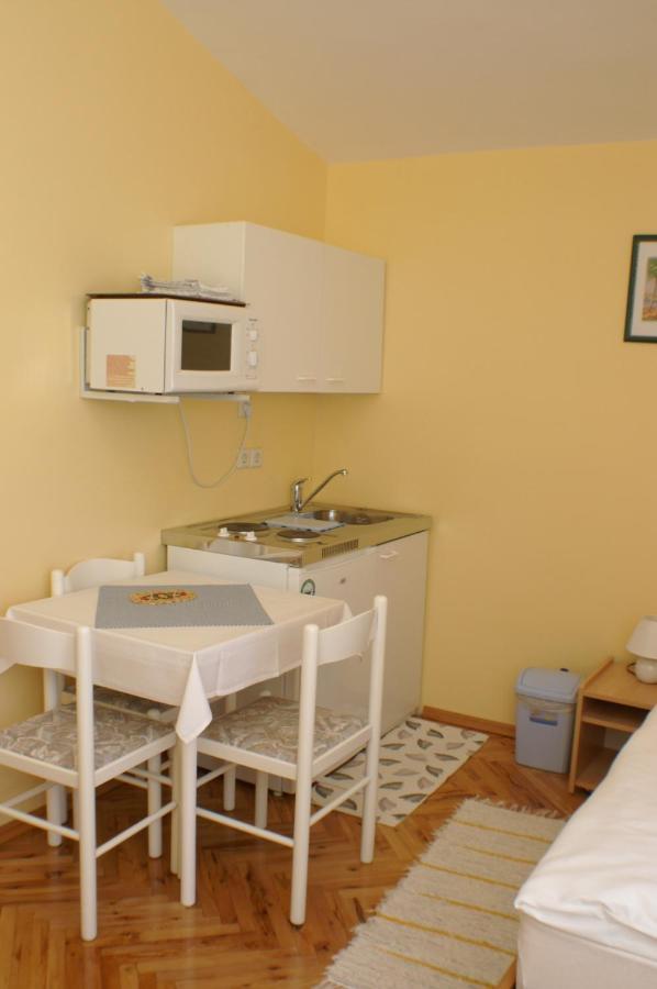 Apartments With A Parking Space Vodice - 4172 Exterior photo